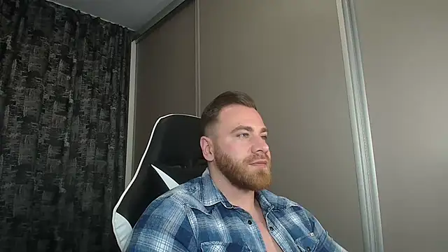 Thori92 online show from March 20, 2025, 9:02 pm