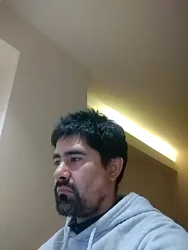 VonDoomdelToro online show from January 4, 2025, 5:48 am