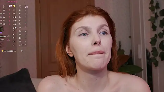 Snapshot of _aleksa_ chatting on December 14, 2024, 12:44 pm  aleksa  online show from December 14, 2024, 12:44 pm