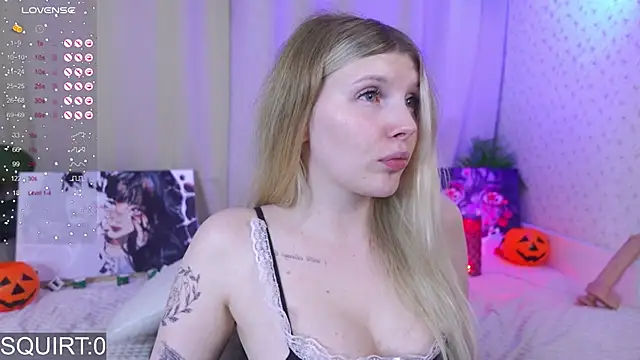 Snapshot of _aleksa_ chatting on September 26, 2025, 5:39 pm  aleksa  online show from September 26, 2025, 5:39 pm