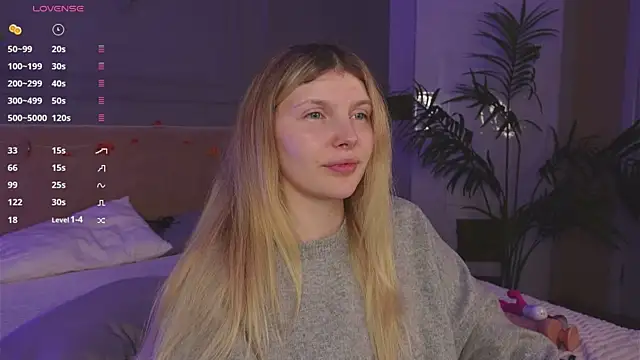 Snapshot of _aleksa_ chatting on October 22, 2025, 6:24 am  aleksa  online show from October 22, 2025, 6:24 am