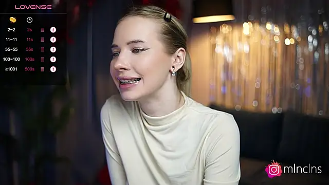 melanielwithu online show from March 3, 2025, 5:50 pm