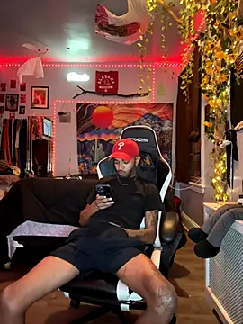 Snapshot of spideyzaddy chatting on November 21, 2025, 9:30 am spideyzaddy online show from November 21, 2025, 9:30 am