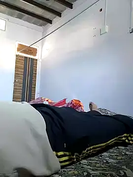 Lovingsol online show from November 6, 2025, 8:37 am