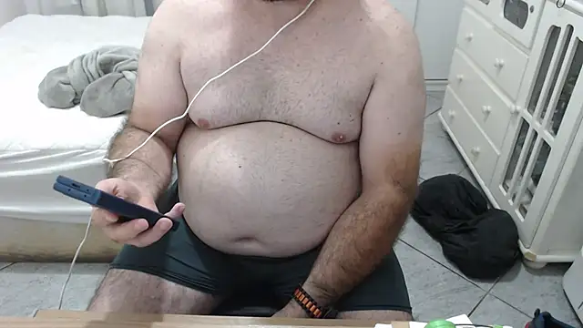 MysterBearMG online show from October 3, 2025, 12:07 am