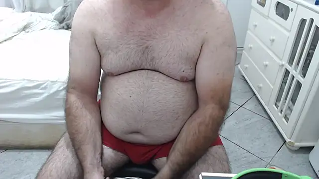 MysterBearMG online show from October 11, 2025, 7:23 pm