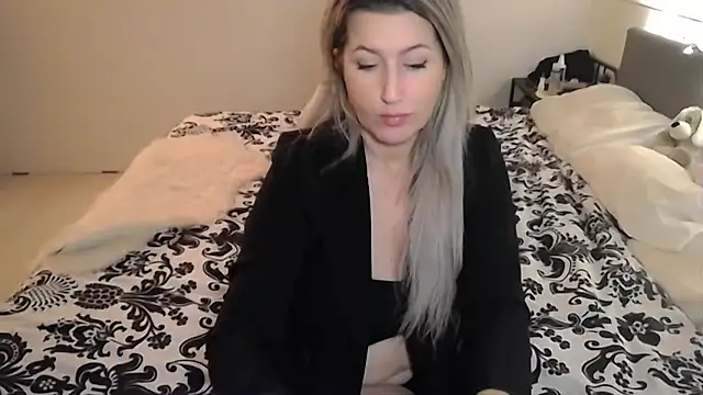 TessToy online show from January 21, 2025, 5:51 pm