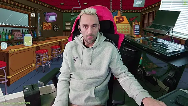 kuruptxxx live online show from December 23, 2024, 5:54 pm