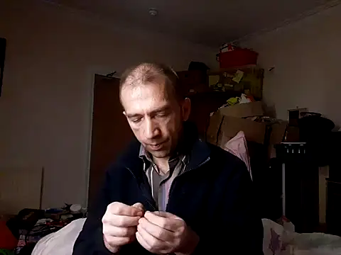 theSmallest-dick online show from December 17, 2024, 4:53 pm