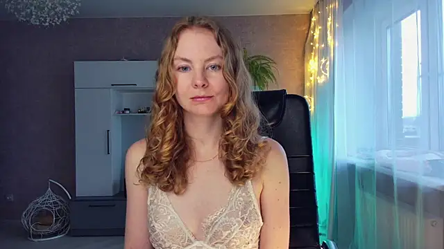 Cuddle Cat online show from March 14, 2025, 2:41 pm