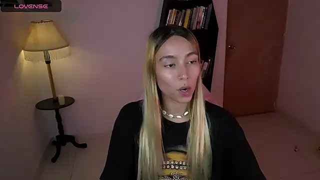 Saucy Jenn online show from January 15, 2026, 3:33 am