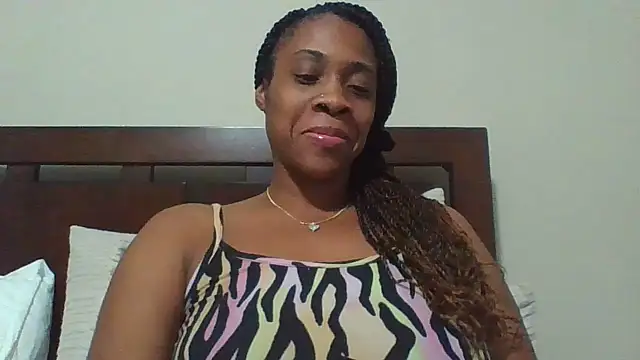 Snapshot of MsJuicy chatting on December 14, 2024, 6:56 am MsJuicy online show from December 14, 2024, 6:56 am