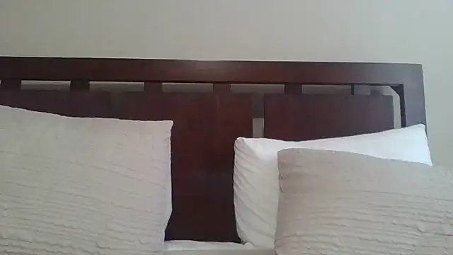 Snapshot of MsJuicy chatting on December 15, 2024, 9:09 pm MsJuicy online show from December 15, 2024, 9:09 pm