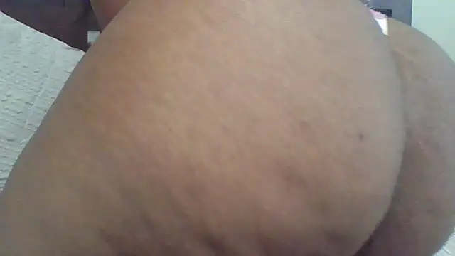 Snapshot of MsJuicy chatting on September 27, 2025, 5:18 pm MsJuicy online show from September 27, 2025, 5:18 pm