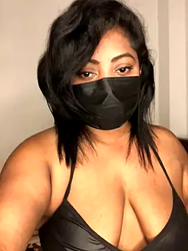  Cute ariana  online show from November 13, 2025, 7:02 pm