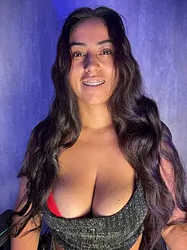 Valentinne z online show from January 15, 2026, 9:58 am