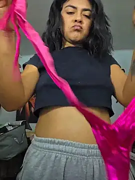 Hannah-grace online show from November 28, 2025, 10:29 am