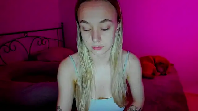 Snapshot of SexyCocobutt chatting on December 22, 2024, 8:58 pm SexyCocobutt online show from December 22, 2024, 8:58 pm