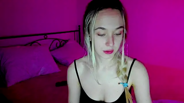 Snapshot of SexyCocobutt chatting on February 22, 2025, 12:40 pm SexyCocobutt online show from February 22, 2025, 12:40 pm