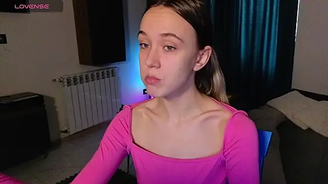 SexyCocobutt online show from November 20, 2025, 10:04 am