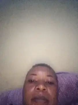 Candylious87 online show from April 20, 2026, 7:48 pm