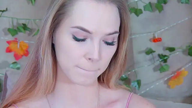 GentleRossi online show from October 12, 2025, 9:36 pm