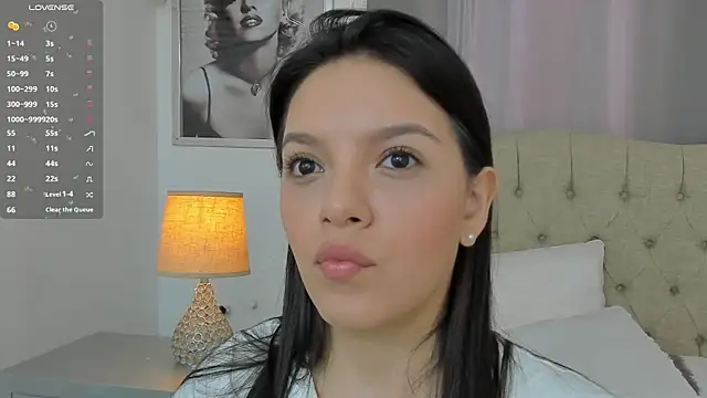 Snapshot of Beautyari_ chatting on January 20, 2025, 12:18 pm Beautyari online show from January 20, 2025, 12:18 pm