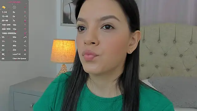 Snapshot of Beautyari_ chatting on February 6, 2025, 12:16 pm Beautyari online show from February 6, 2025, 12:16 pm