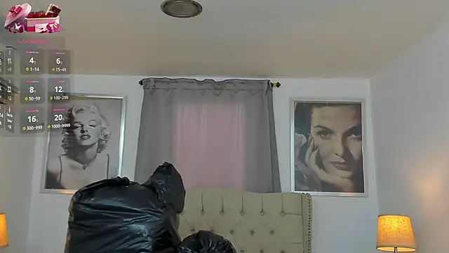 Snapshot of Beautyari_ chatting on February 17, 2025, 12:27 pm Beautyari online show from February 17, 2025, 12:27 pm