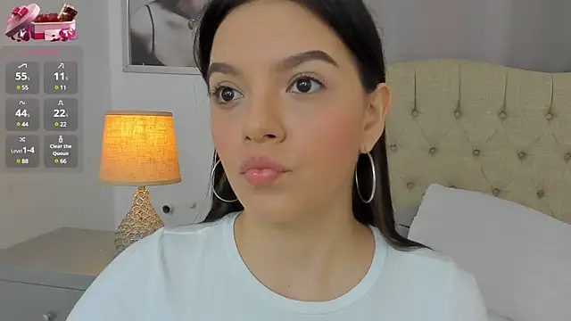 Snapshot of Beautyari_ chatting on February 19, 2025, 12:22 pm Beautyari online show from February 19, 2025, 12:22 pm