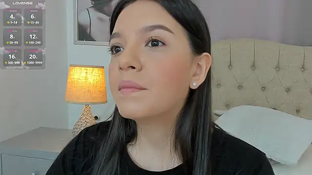 Snapshot of Beautyari_ chatting on March 10, 2025, 12:15 pm Beautyari online show from March 10, 2025, 12:15 pm
