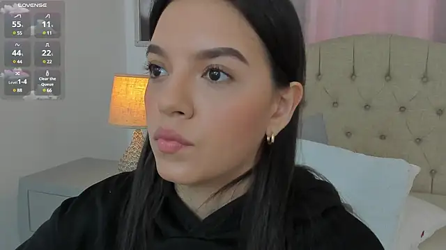 Snapshot of Beautyari_ chatting on March 12, 2025, 12:26 pm Beautyari online show from March 12, 2025, 12:26 pm