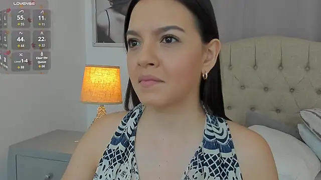 Snapshot of Beautyari_ chatting on October 6, 2025, 12:35 pm Beautyari online show from October 6, 2025, 12:35 pm