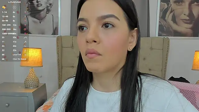 Snapshot of Beautyari_ chatting on November 28, 2025, 12:19 pm Beautyari online show from November 28, 2025, 12:19 pm