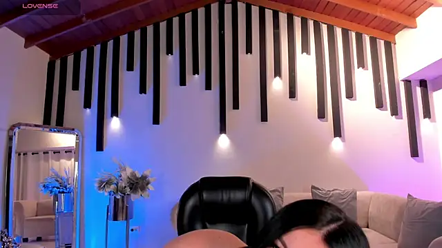 Snapshot of JennaOlsonX chatting on February 17, 2025, 10:03 pm JennaOlsonX online show from February 17, 2025, 10:03 pm