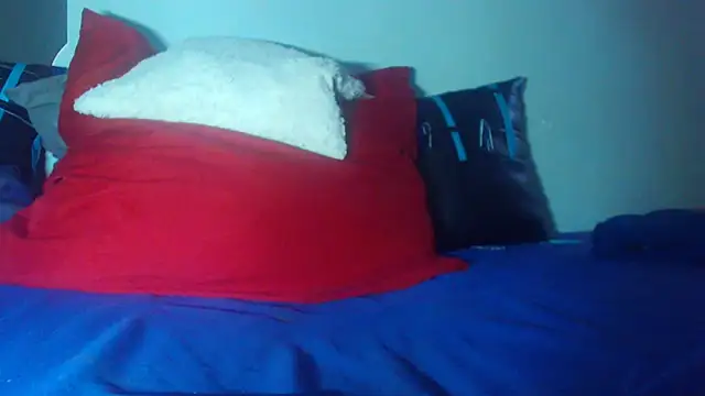 Queenofthenightx online show from February 18, 2025, 5:31 am