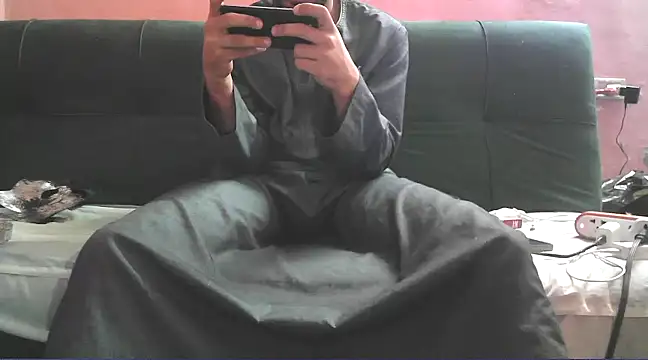 Snapshot of foxsanSs chatting on March 1, 2025, 1:32 am foxsanSs online show from March 1, 2025, 1:32 am