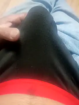 juice753 online show from December 19, 2025, 9:33 pm