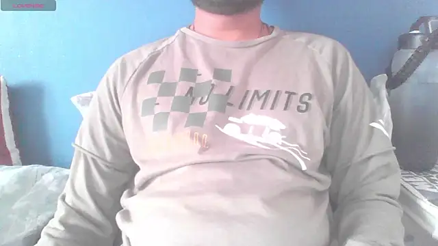 Snapshot of Elixire1 chatting on December 15, 2024, 10:28 am Elixire1 online show from December 15, 2024, 10:28 am