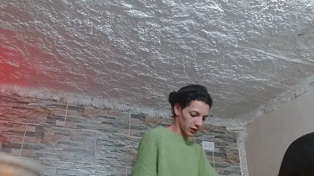 omar alurba online show from November 30, 2025, 2:43 pm