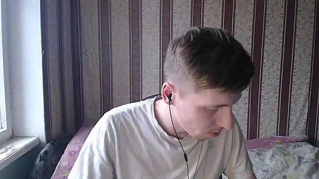 darienlarge online show from March 6, 2025, 9:58 am