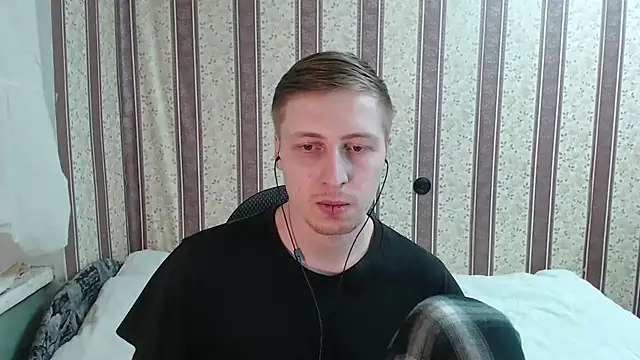 darienlarge online show from March 15, 2025, 7:05 pm