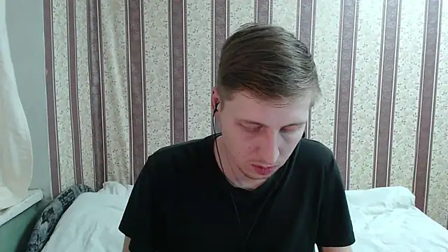 darienlarge online show from March 16, 2025, 4:45 pm