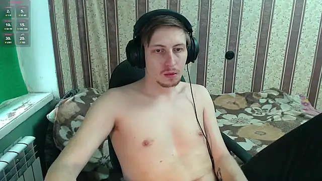 darienlarge online show from November 10, 2025, 12:37 pm