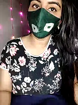 Nisha candy online show from March 19, 2026, 7:18 pm