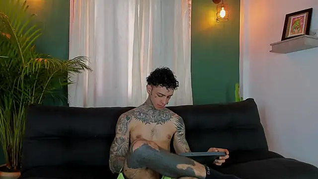 Aron ford online show from October 30, 2025, 2:40 pm