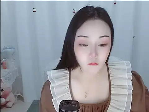 Angel-C online show from February 6, 2026, 1:32 am