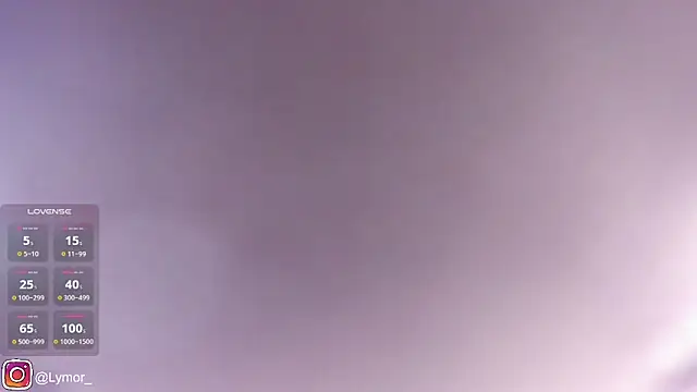 Snapshot of ly_mor_ chatting on October 18, 2025, 9:26 pm ly mor online show from October 18, 2025, 9:26 pm