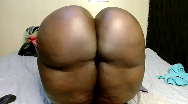 Toomuchbooty33 online show from December 3, 2024, 10:40 pm