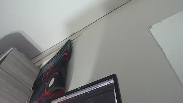 Snapshot of Devill_x chatting on February 25, 2025, 5:04 pm Devill x online show from February 25, 2025, 5:04 pm